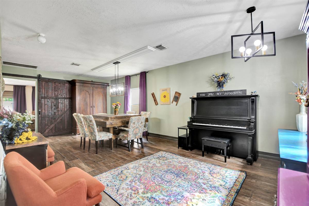 Apartment for rent at 6706 Lindale Manor Court, Spring, TX 77379