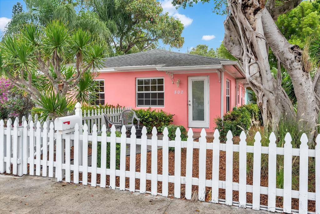Apartment for rent at 802 N J St #802, Lake Worth Beach, FL 33460