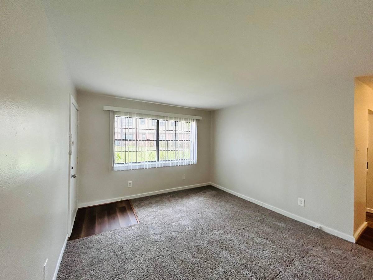 Apartment for rent at 3629 N Macgregor Way #137, Houston, TX 77004