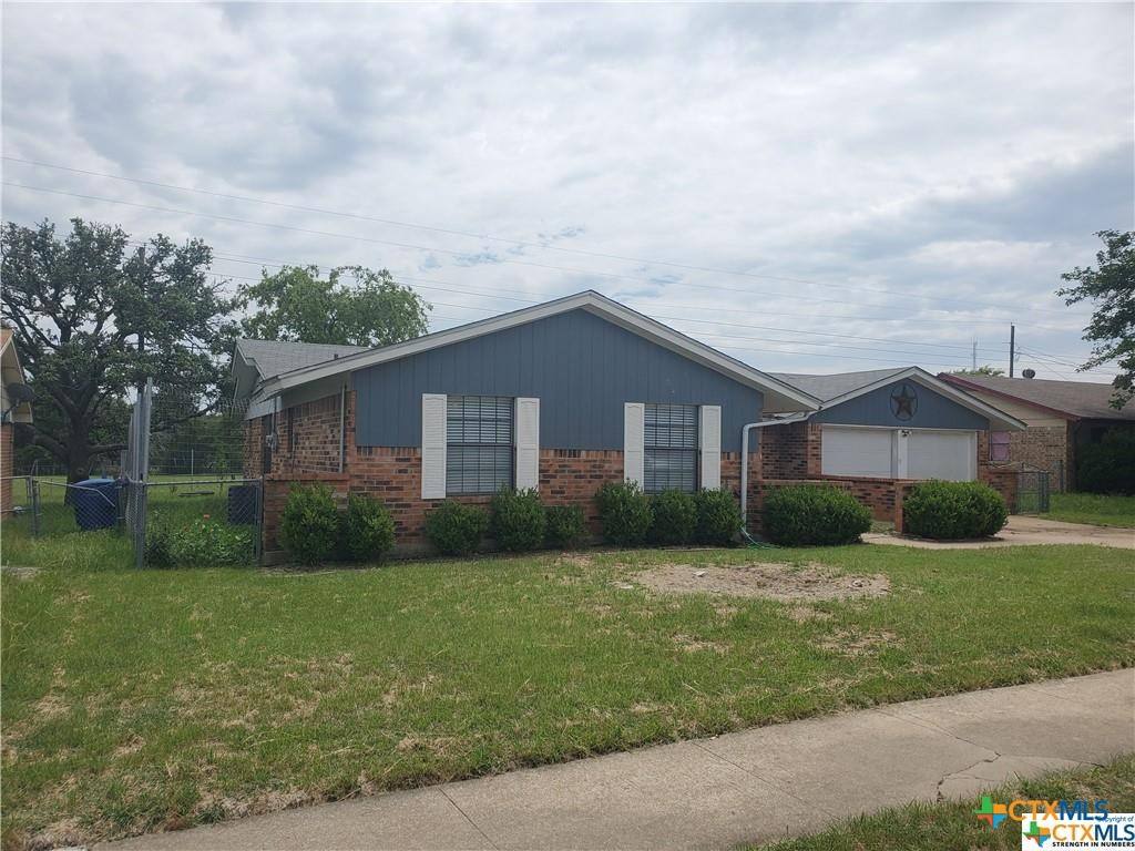 Apartment for rent at 1217 Craig St, Copperas Cove, TX 76522