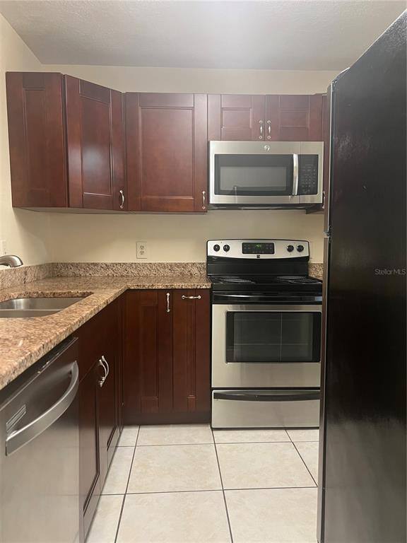 Apartment for rent at 1428 Highland Ridge Circle, Brandon, FL 33510