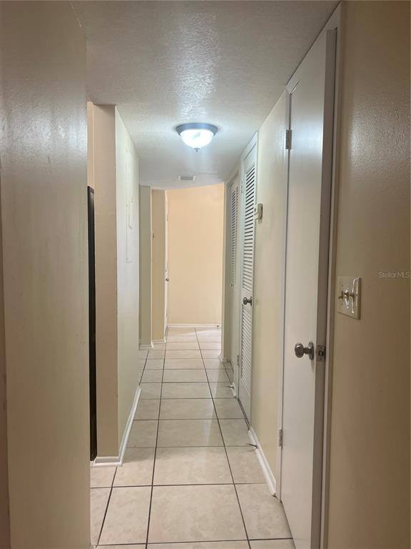 Apartment for rent at 1428 Highland Ridge Circle, Brandon, FL 33510