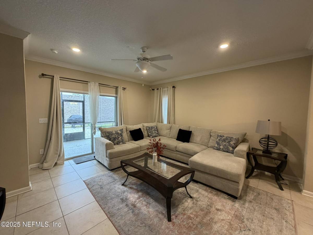 Apartment for rent at 7292 Claremont Creek Dr, Jacksonville, FL 32222