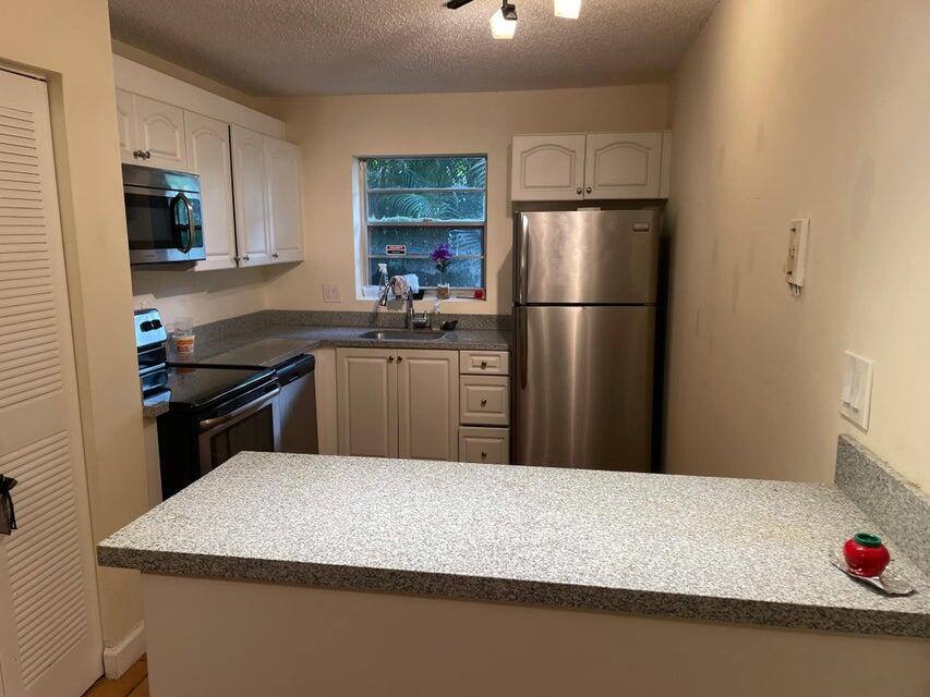 Condo for rent at 2324 Van Buren St #102, Hollywood, FL 33020