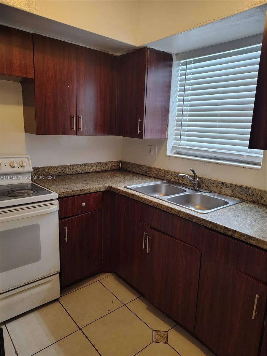 Condo for rent at 1350 NE 119th St #135006, Miami, FL 33161