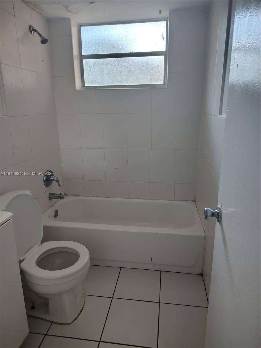 Condo for rent at 1350 NE 119th St #135006, Miami, FL 33161