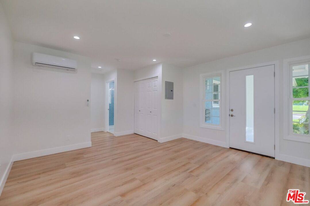 Apartment for rent at 8356 Kittyhawk Ave, Los Angeles, CA 90045