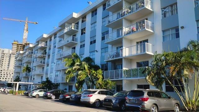 Apartment for rent at 16465 NE 22nd Ave #114, North Miami Beach, FL 33160