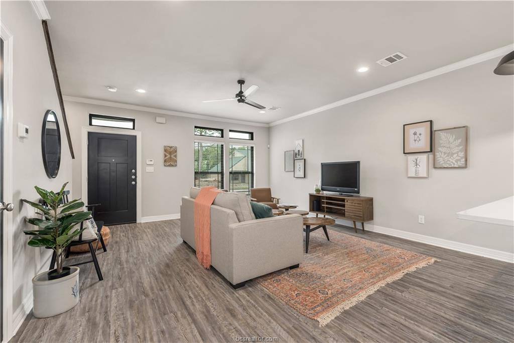 713 Turner St #713B, College Station, TX 77840 - Apartment For Rent - Image 4