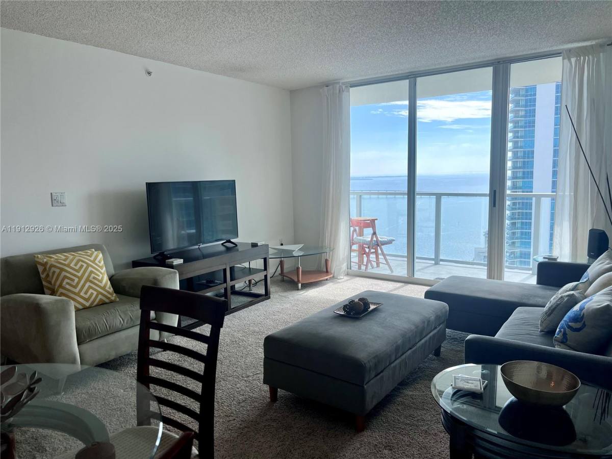 Condo for rent at 1155 Brickell Bay Dr #3405, Miami, FL 33131