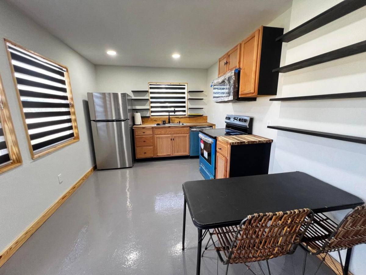 Apartment for rent at 8535 40th Trail N, Palm Beach Gardens, FL 33410