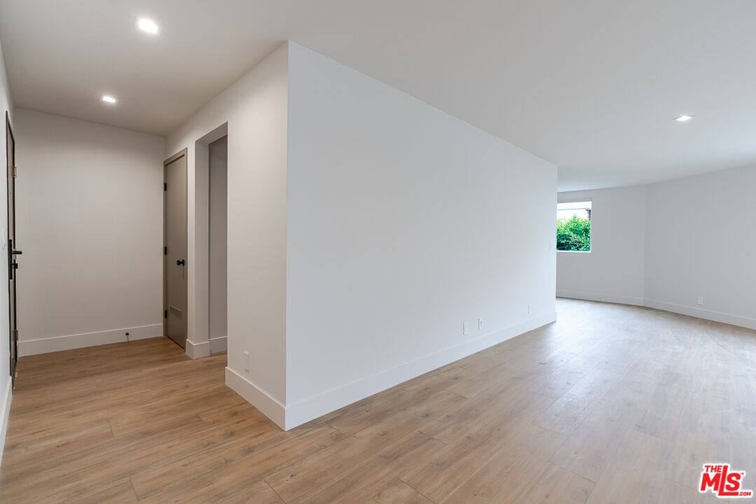 Apartment for rent at 12425 Texas Ave #6, Los Angeles, CA 90025