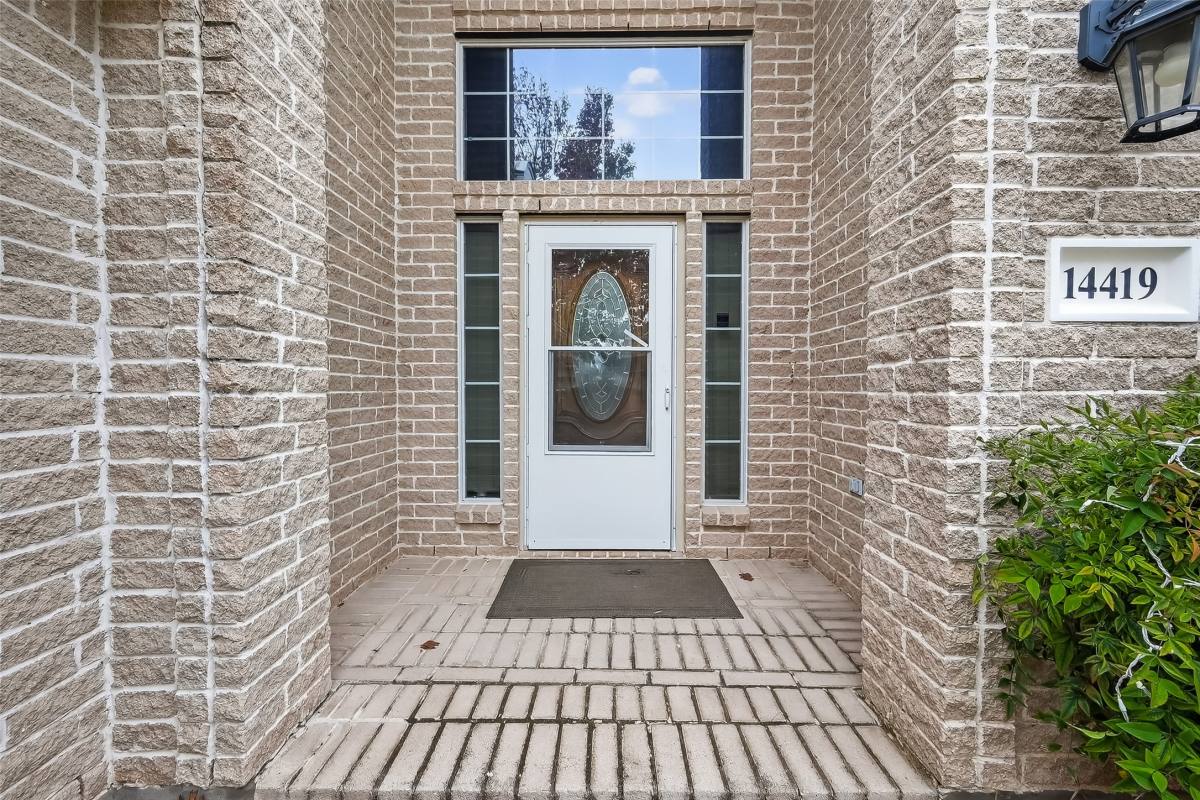 Apartment for rent at 14419 Manorbier Lane, Sugar Land, TX 77498