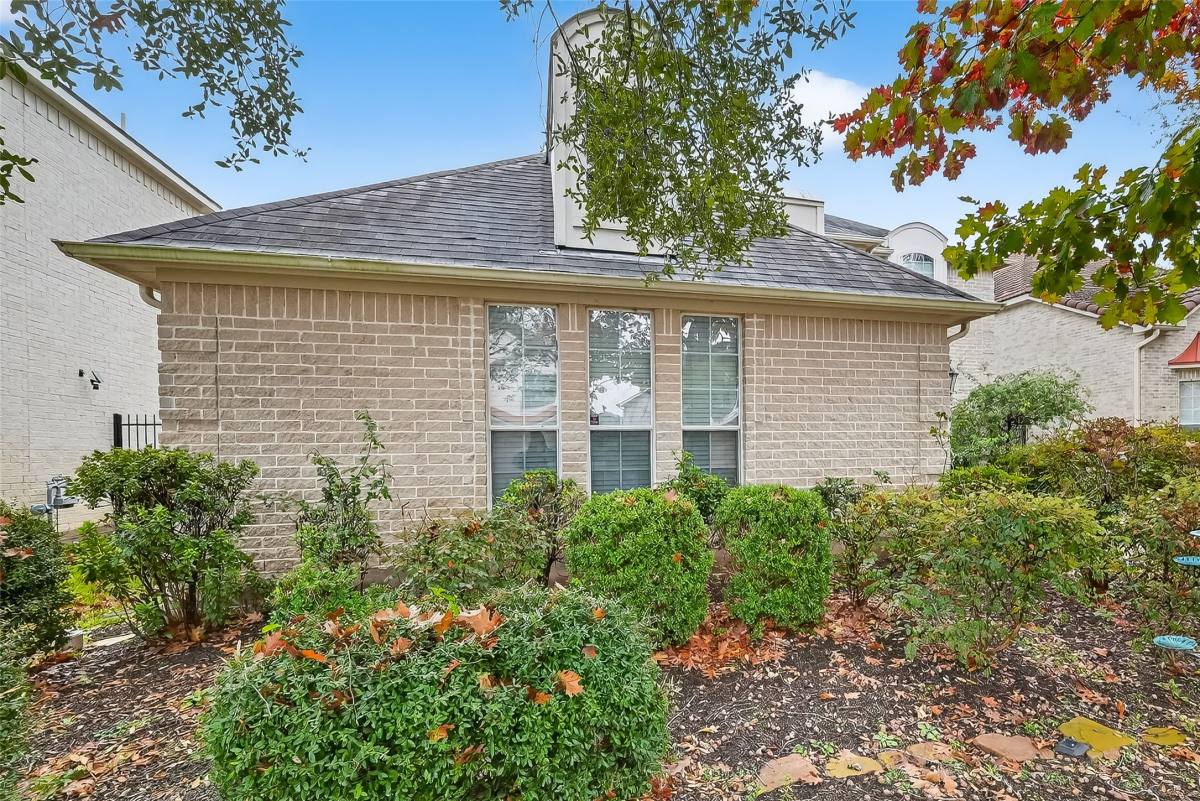 Apartment for rent at 14419 Manorbier Lane, Sugar Land, TX 77498