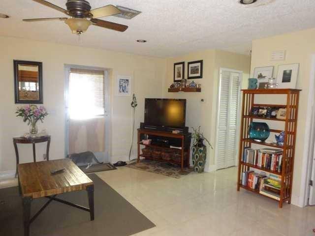 Apartment for rent at 3202 NE 7th Place, Pompano Beach, FL 33062