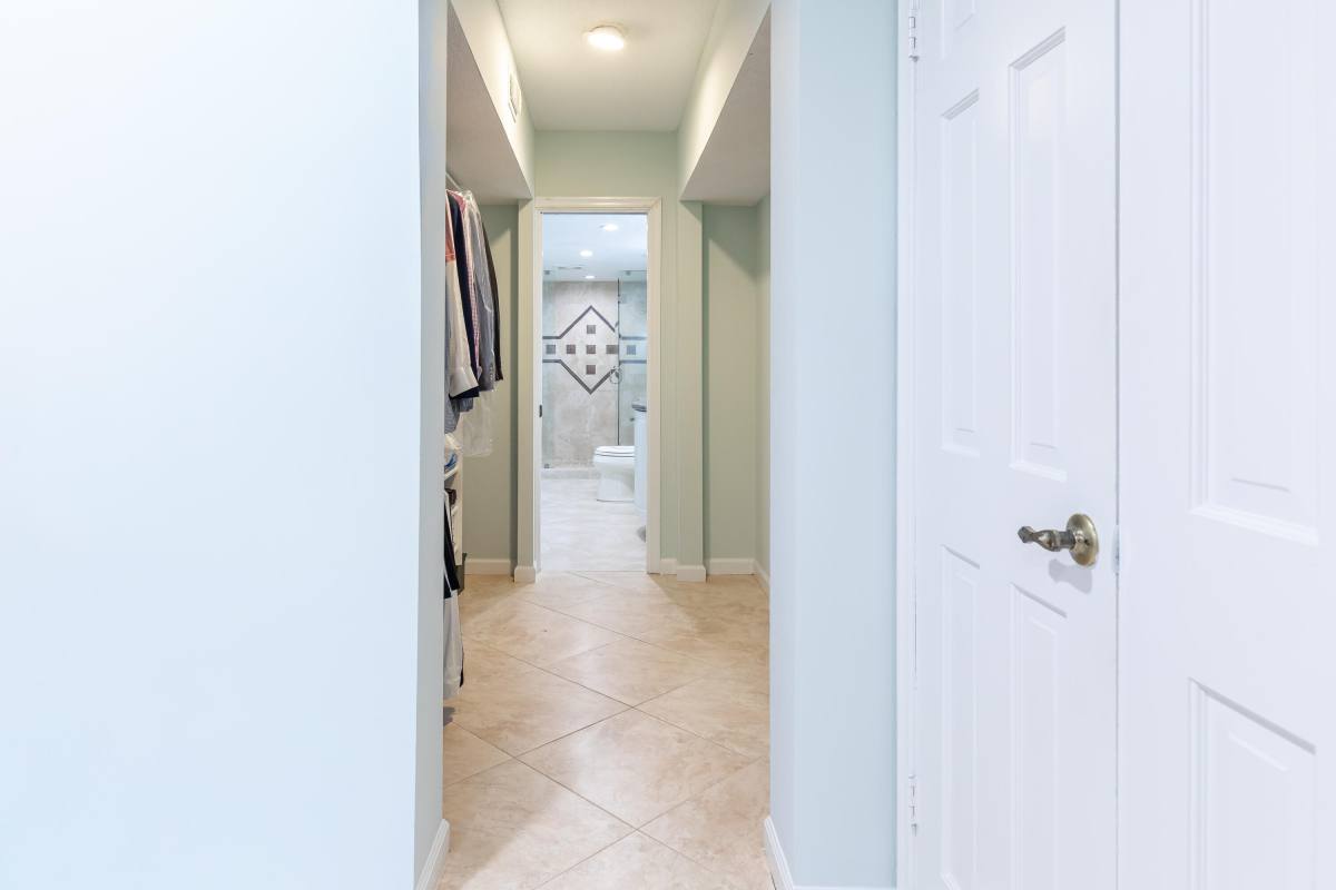 Apartment for rent at 961 S Ocean Dr #302, Deerfield Beach, FL 33441