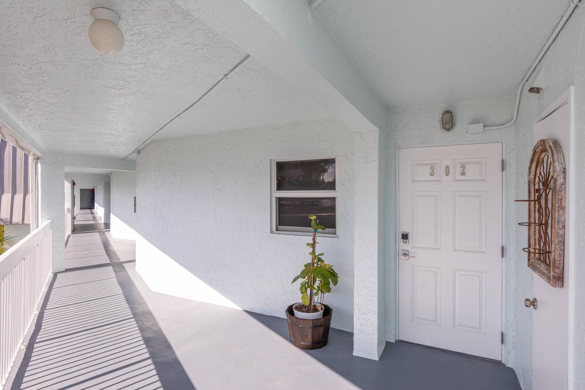 Apartment for rent at 961 S Ocean Dr #302, Deerfield Beach, FL 33441