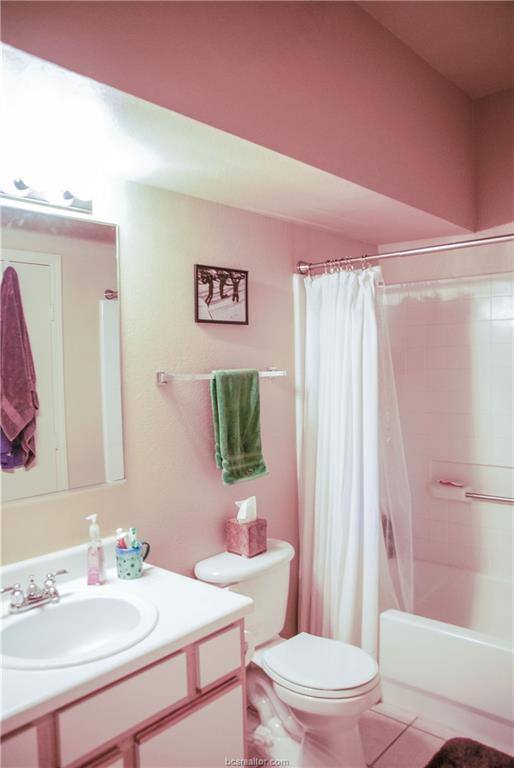 Townhouse for rent at 1345 Canyon Creek Circle, College Station, TX 77840
