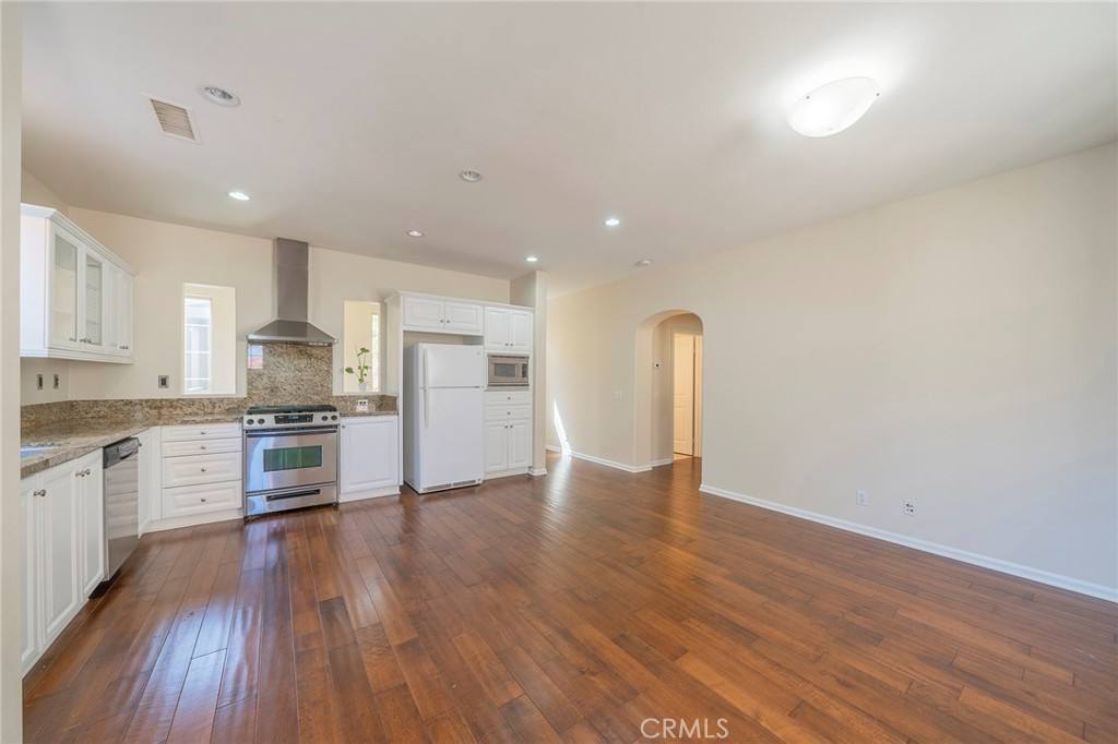 Apartment for rent at 56 Scarlet Bloom #56, Irvine, CA 92618