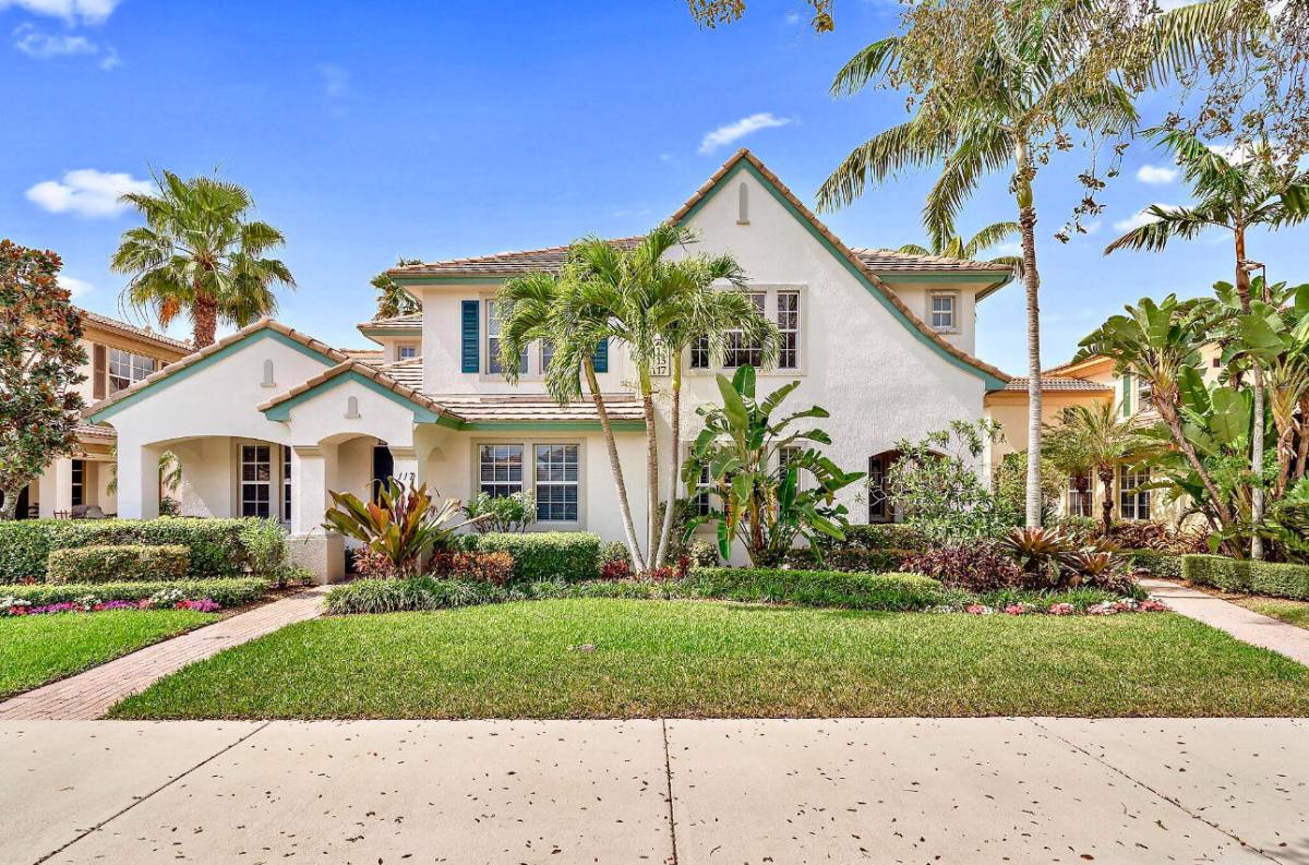 Townhouse for rent at 113 Evergrene Parkway #1133A, Palm Beach Gardens, FL 33410