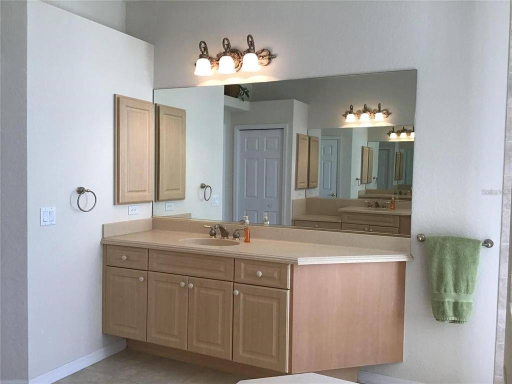 Apartment for rent at 1292 Hillsborough Blvd, North Port, FL 34288
