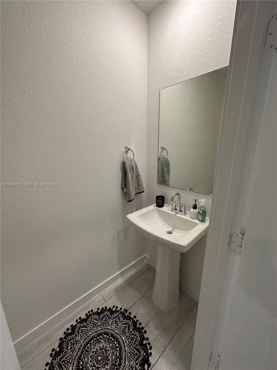 Apartment for rent at 1030 SE 23rd Terrace, Homestead, FL 33035