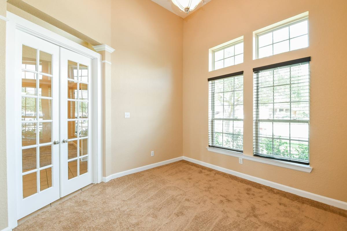 Apartment for rent at 2123 Witham Park Lane, Fresno, TX 77545