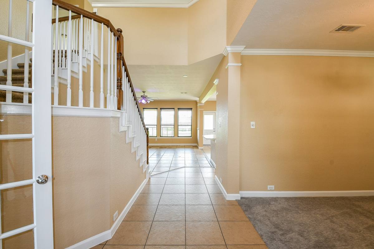 Apartment for rent at 2123 Witham Park Lane, Fresno, TX 77545