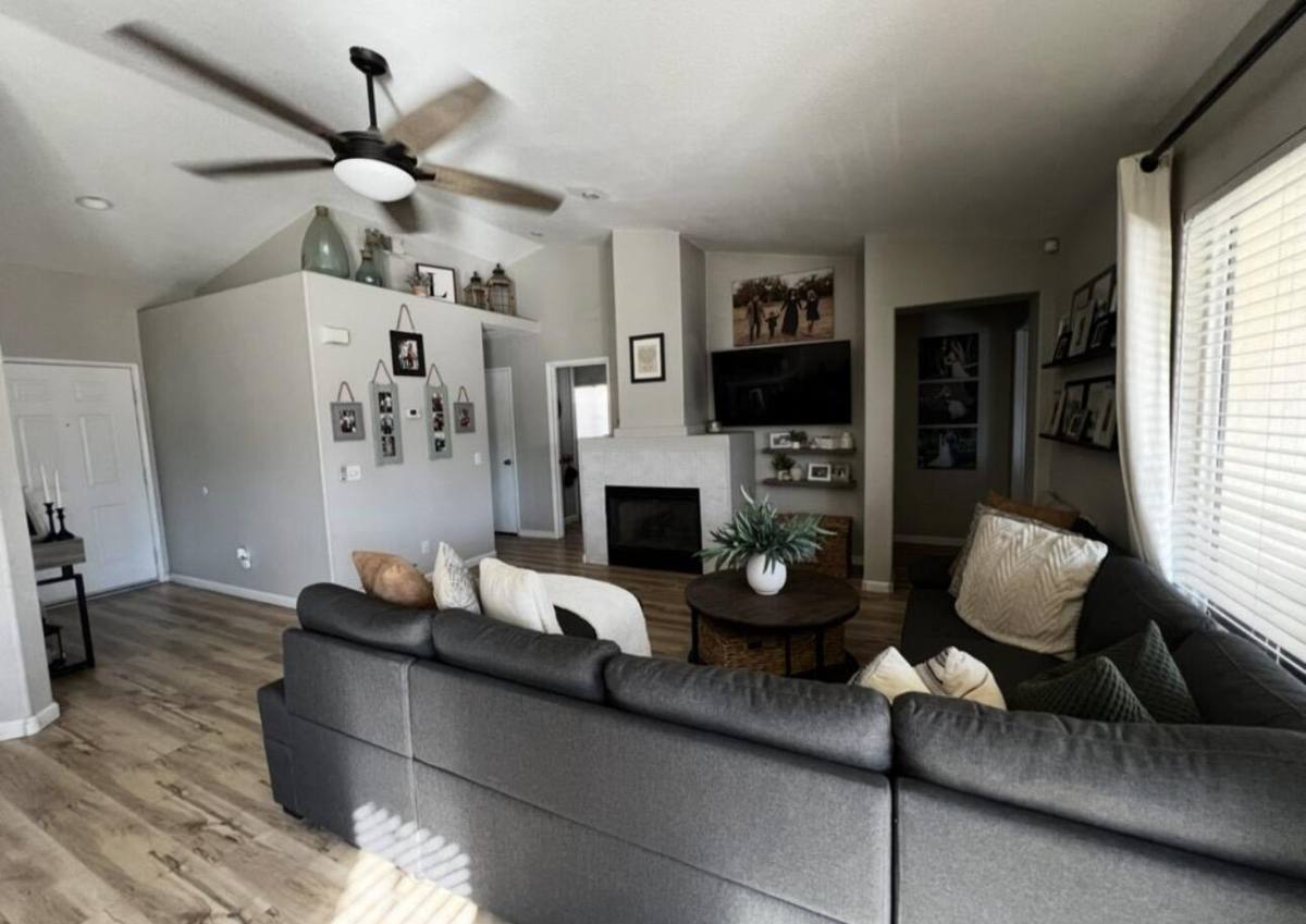 Apartment for rent at 37772 Hollister Dr, Palm Desert, CA 92211