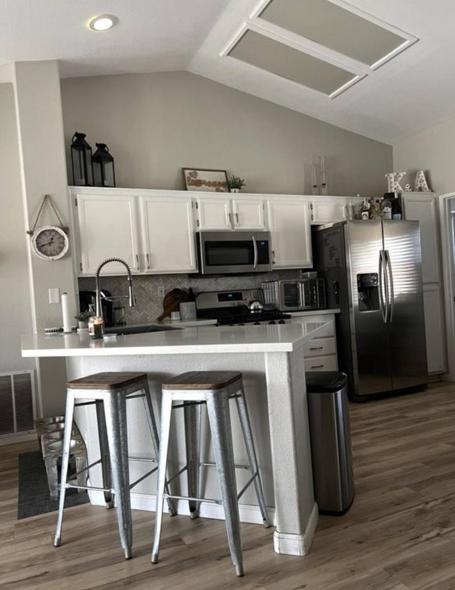 Apartment for rent at 37772 Hollister Dr, Palm Desert, CA 92211