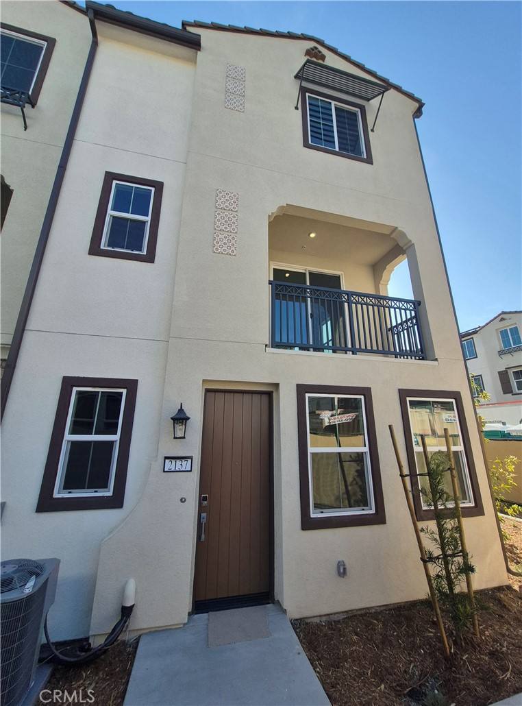 Townhouse for rent at 2137 Cumberland, Pomona, CA 91766