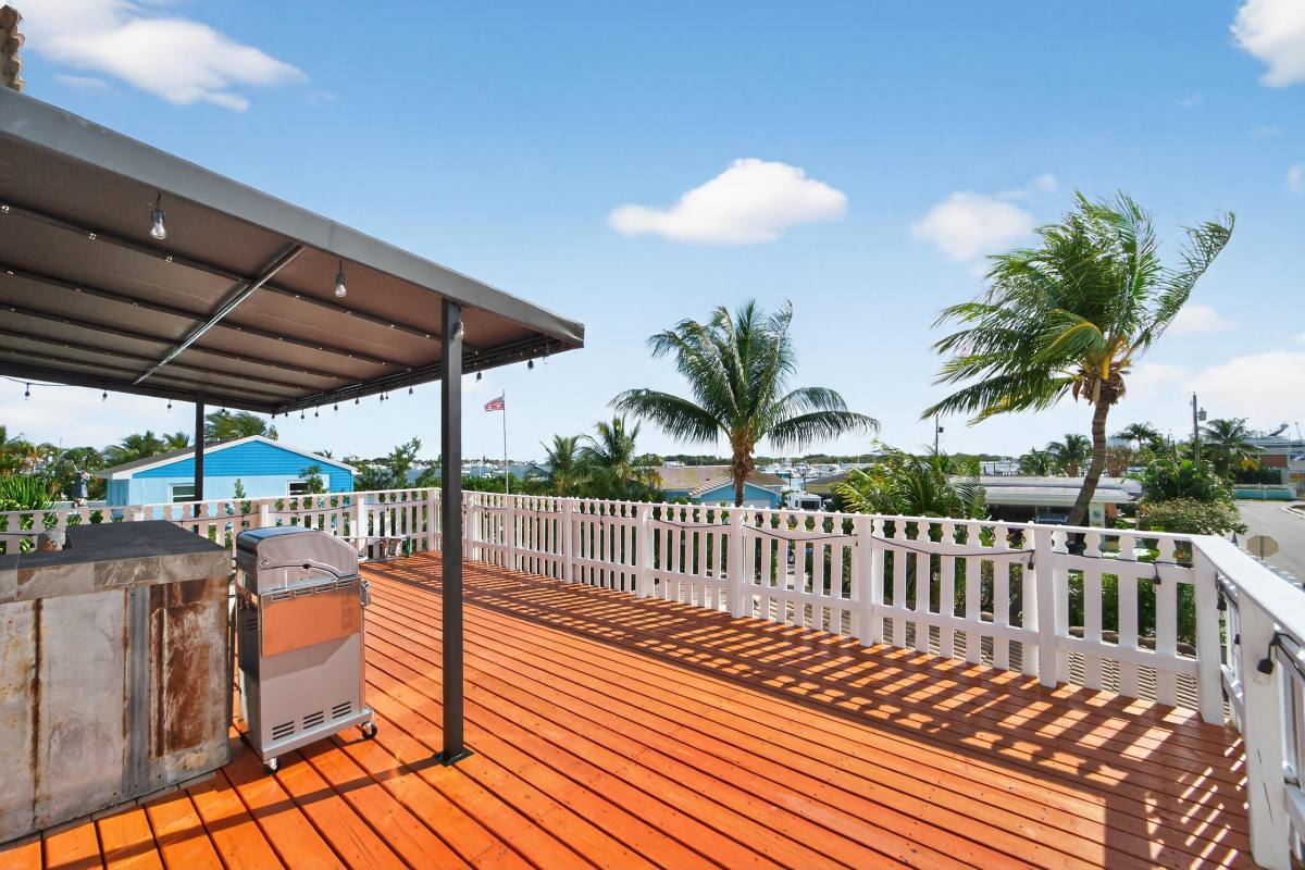 Apartment for rent at 300 E 24th St #300, West Palm Beach, FL 33404