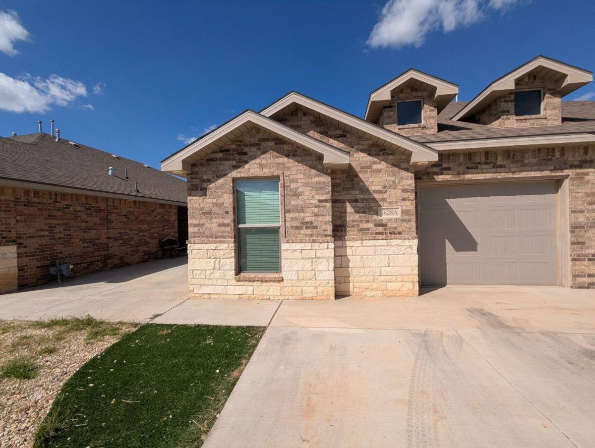 Apartment for rent at 1628 133rd St #1628A, Lubbock, TX 79423