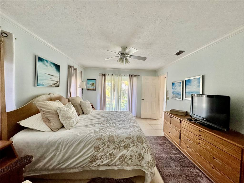 Apartment for rent at 1946 Surfside Terrace, Vero Beach, FL 32963