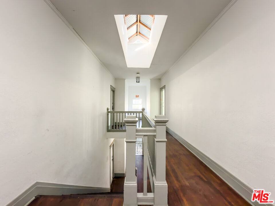 Apartment for rent at 908 Normandie Ave #908-9, Los Angeles, CA 90006