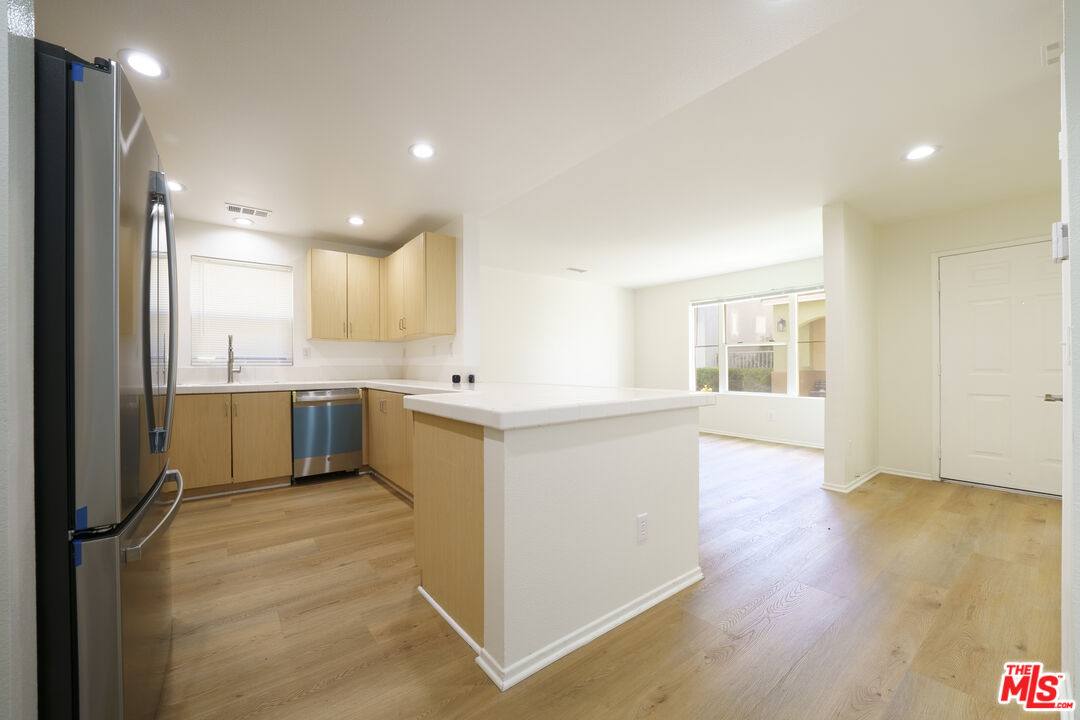 Apartment for rent at 121 Cancion Way #121, Los Angeles, CA 90033