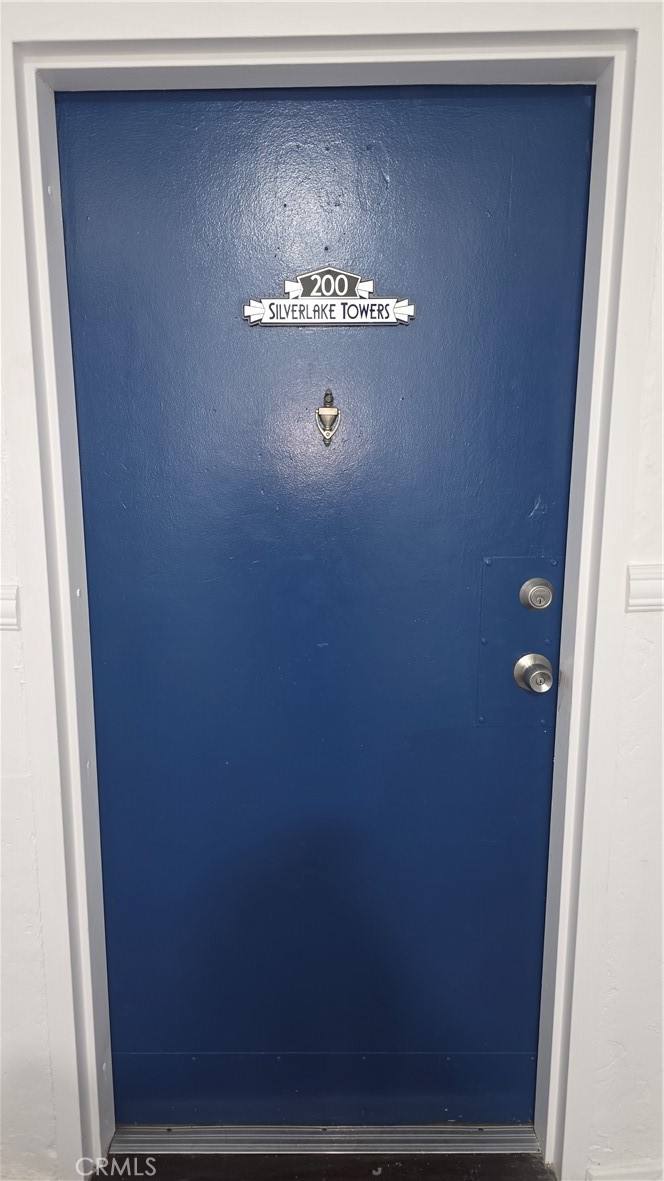 Apartment for rent at 3408 W Sunset Blvd #200, Los Angeles, CA 90026