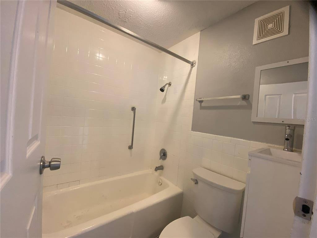 Apartment for rent at 515 Bon Air St #262, Lakeland, FL 33805