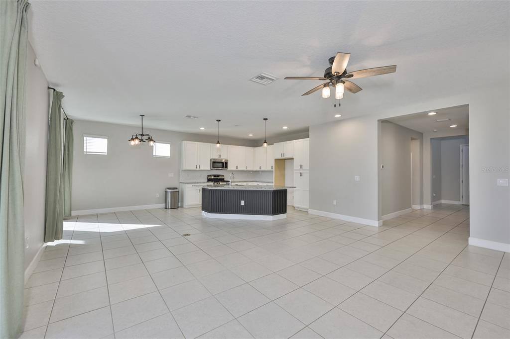 Apartment for rent at 6207 Voyagers Place, Apollo Beach, FL 33572