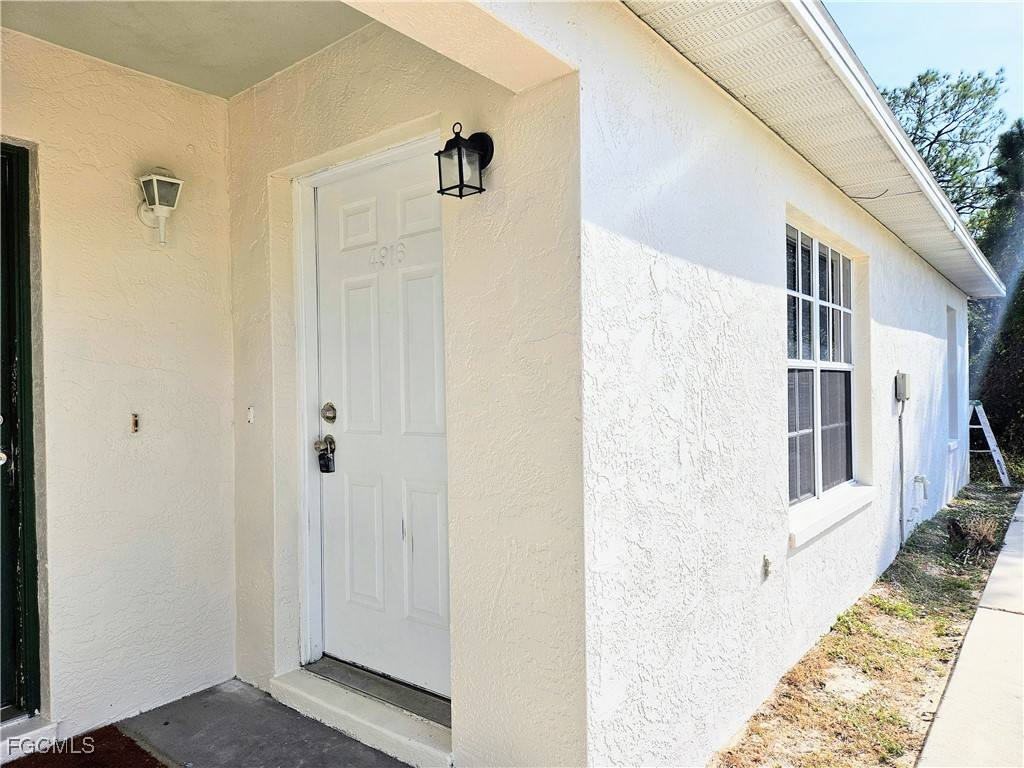 Apartment for rent at 4916 Leonard Blvd S, Lehigh Acres, FL 33973