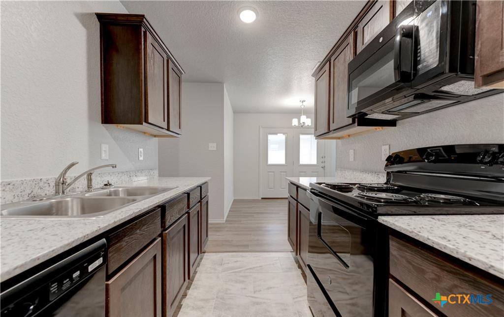 Apartment for rent at 601 Lost Trail #601B, Copperas Cove, TX 76522