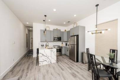 Apartment for rent at 2216 Dyson St, Dallas, TX 75215