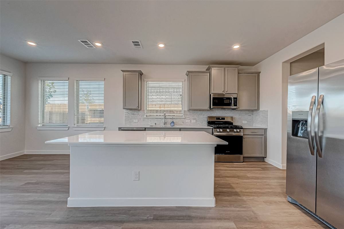Apartment for rent at 31938 Holland Arbor Trail, Hockley, TX 77447
