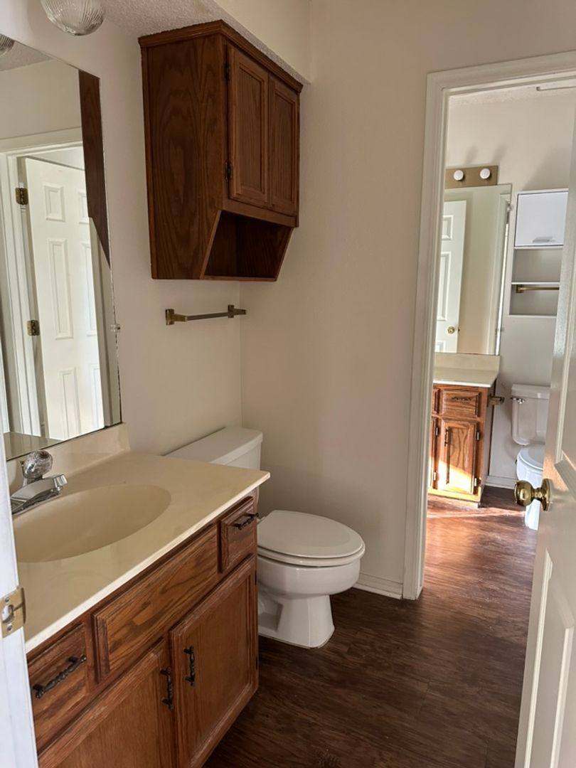 House for rent at 314 S 11th Place, Rogers, AR 72756