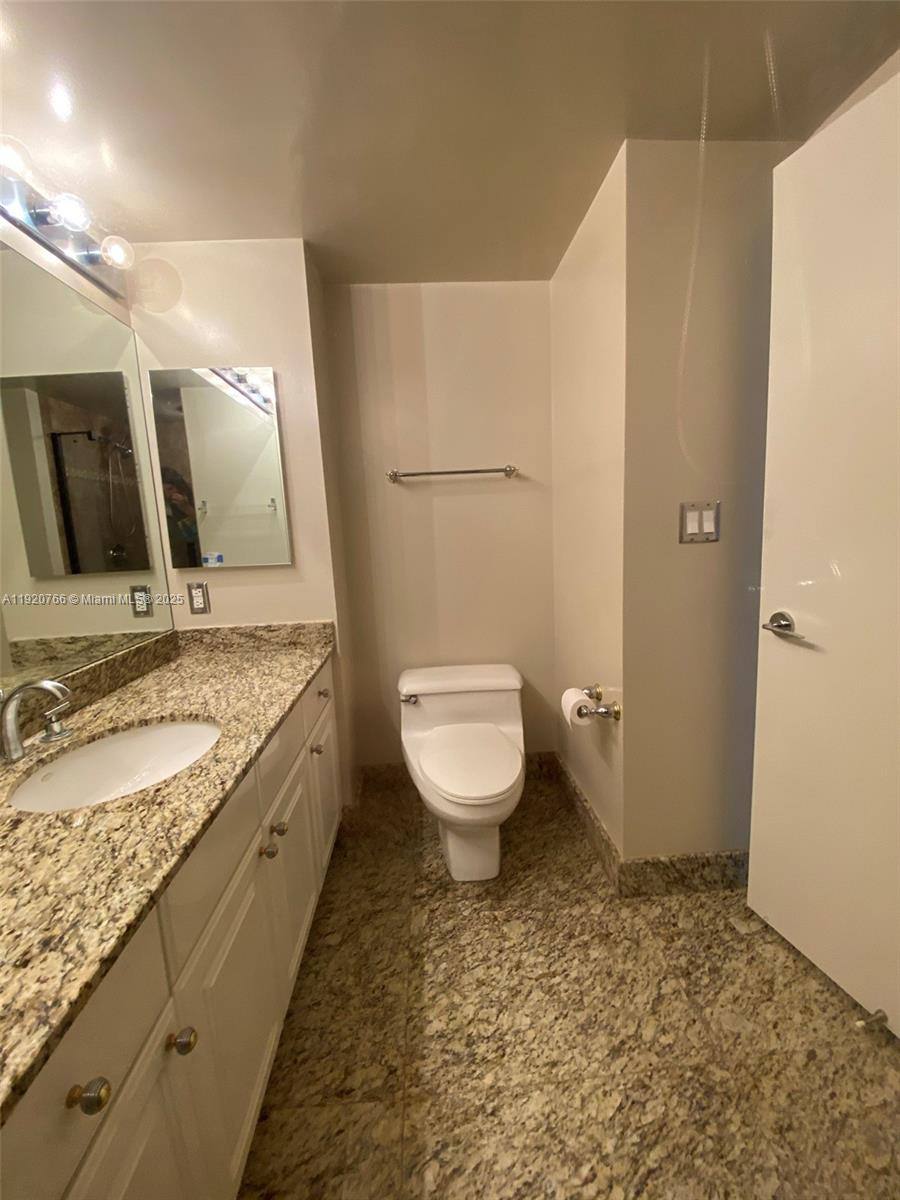Apartment for rent at 3600 Yacht Club Dr #1204, Miami, FL 33180