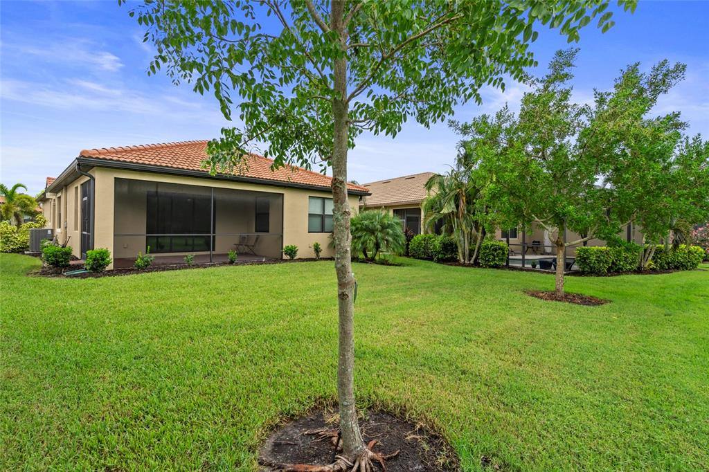 Apartment for rent at 5115 Tobermory Way, Bradenton, FL 34211