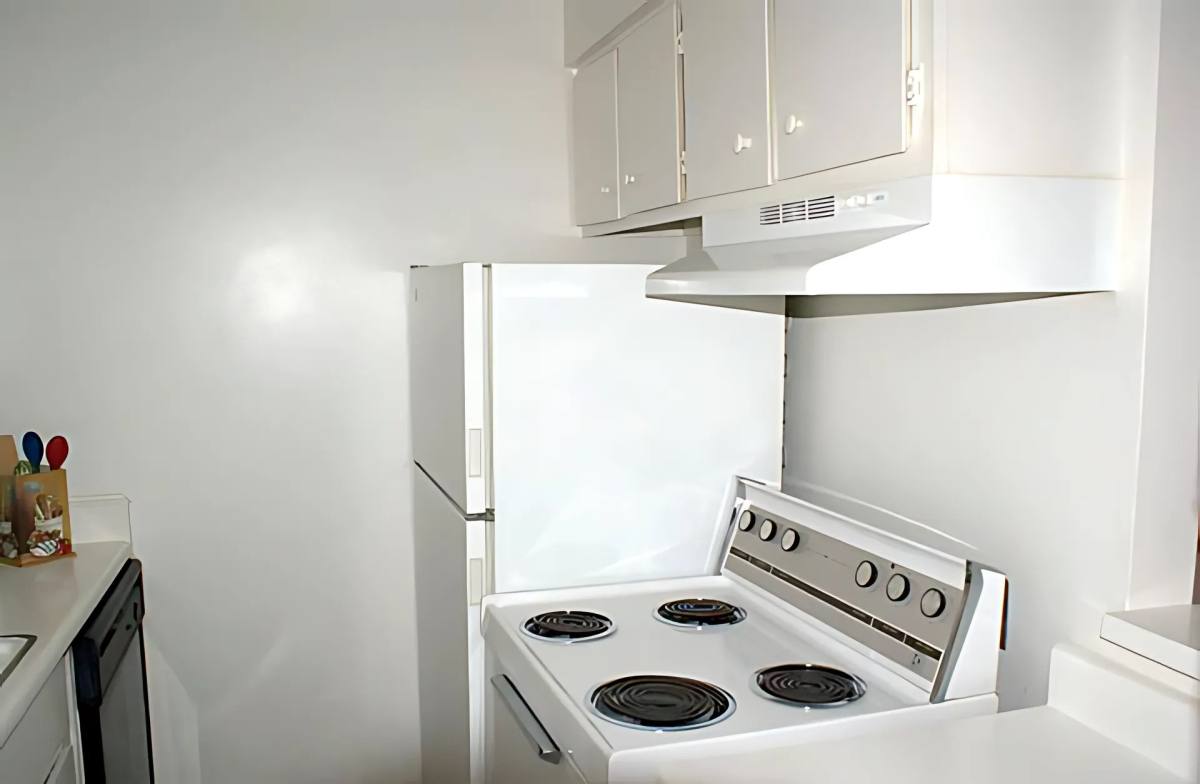 Apartment for rent at 6311 Beverly Hill St #121, Houston, TX 77057