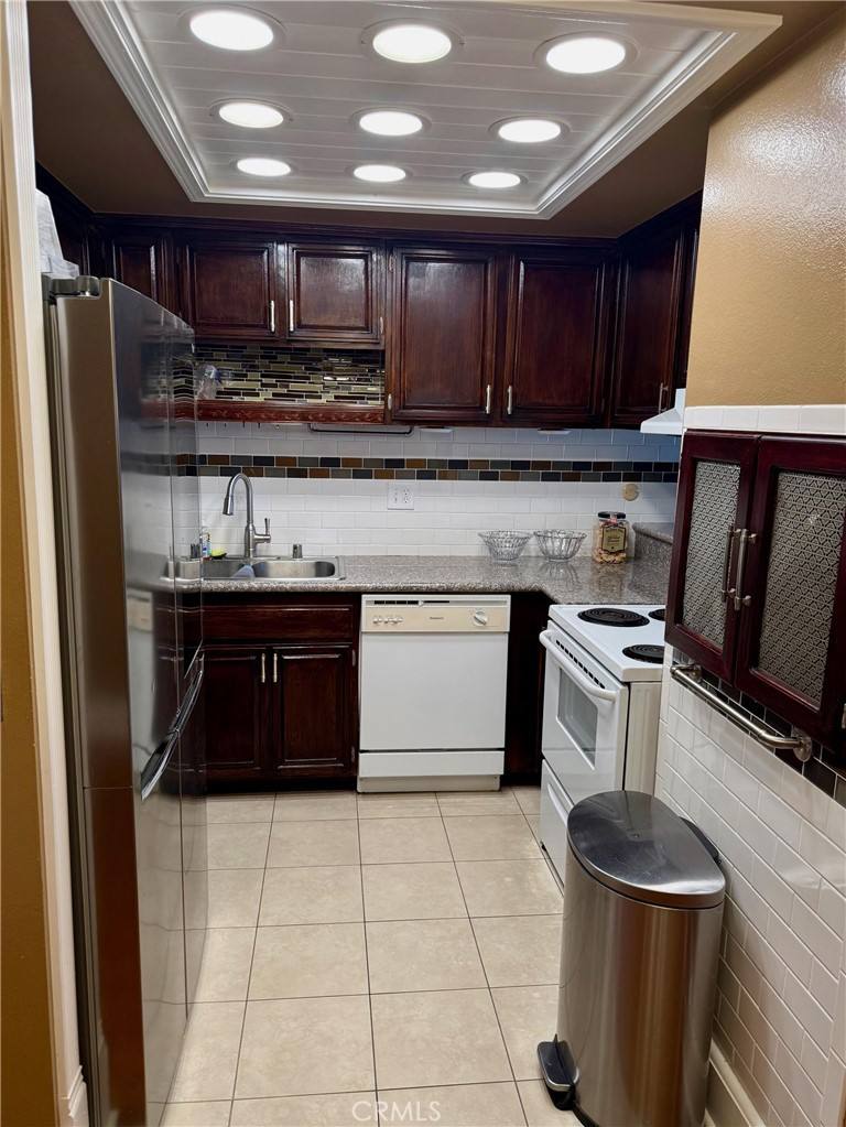 Condo for rent at 3010 Associated #130, Fullerton, CA 92835