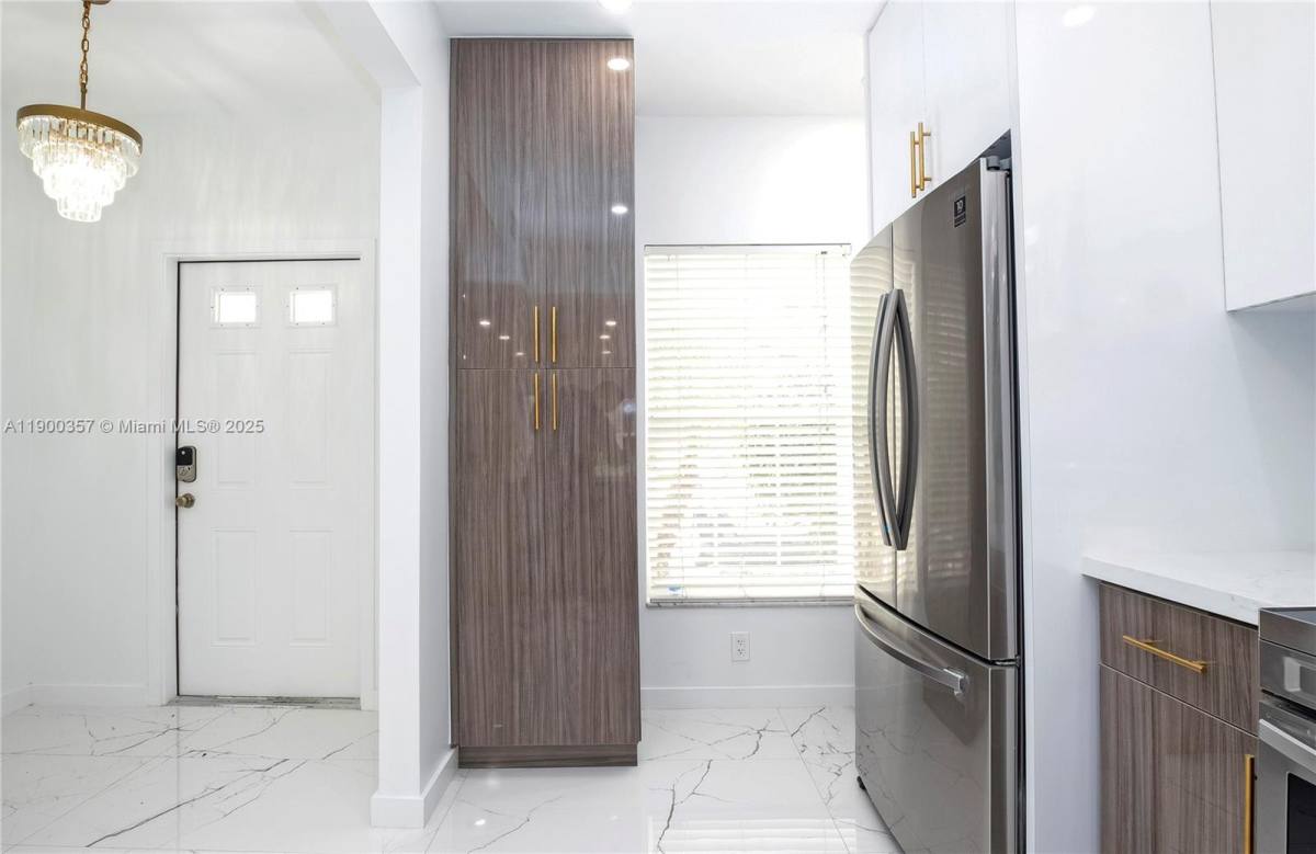 Townhouse for rent at 16697 Hemingway Dr, Fort Lauderdale, FL 33326