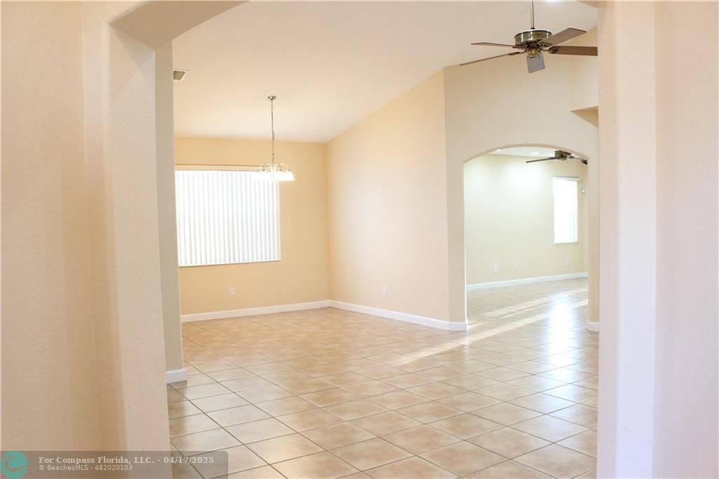 Apartment for rent at 10670 Oldhammock Way, Wellington, FL 33414